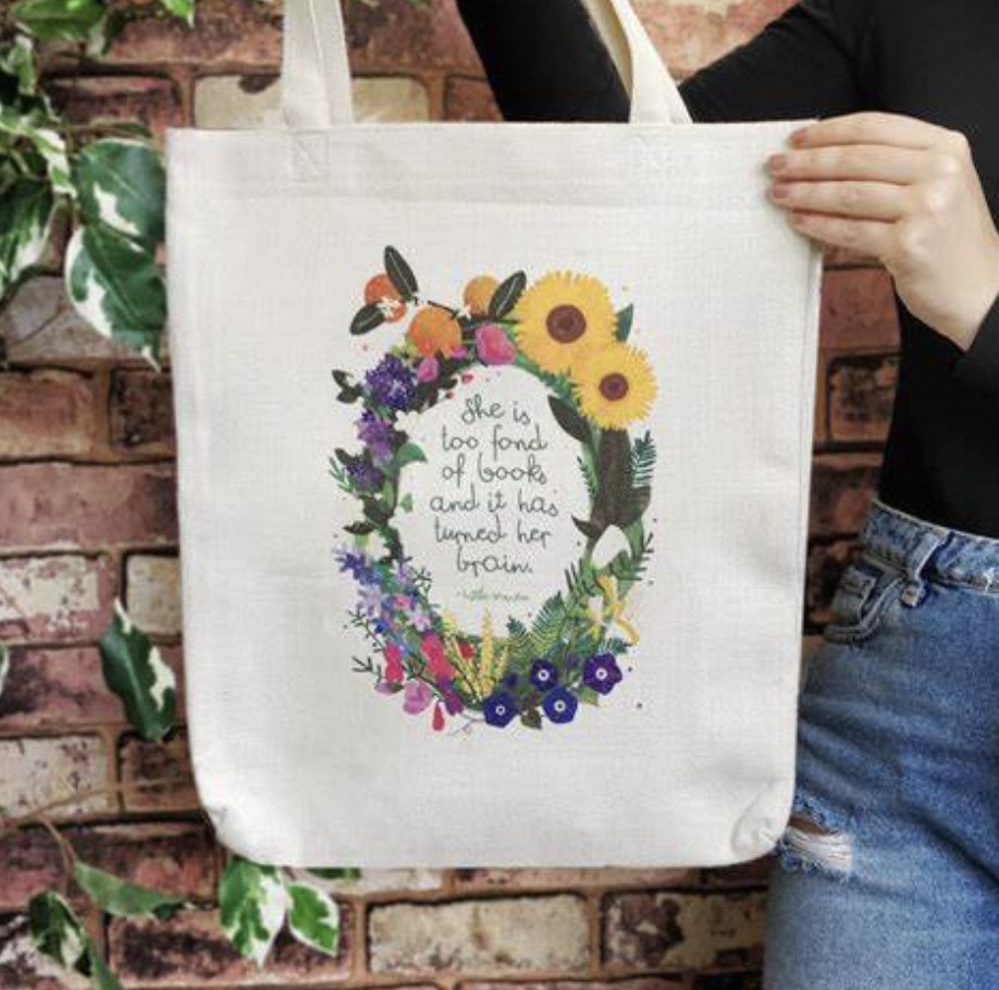 Bookish Tote Bags: Carry Your Reads in Style!插图4
