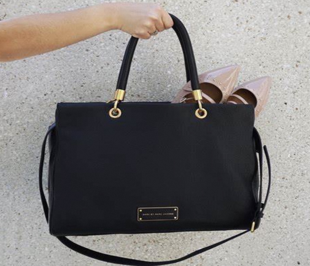 Nordstrom Tote Bags: Unveiling the Must-Have Styles !缩略图