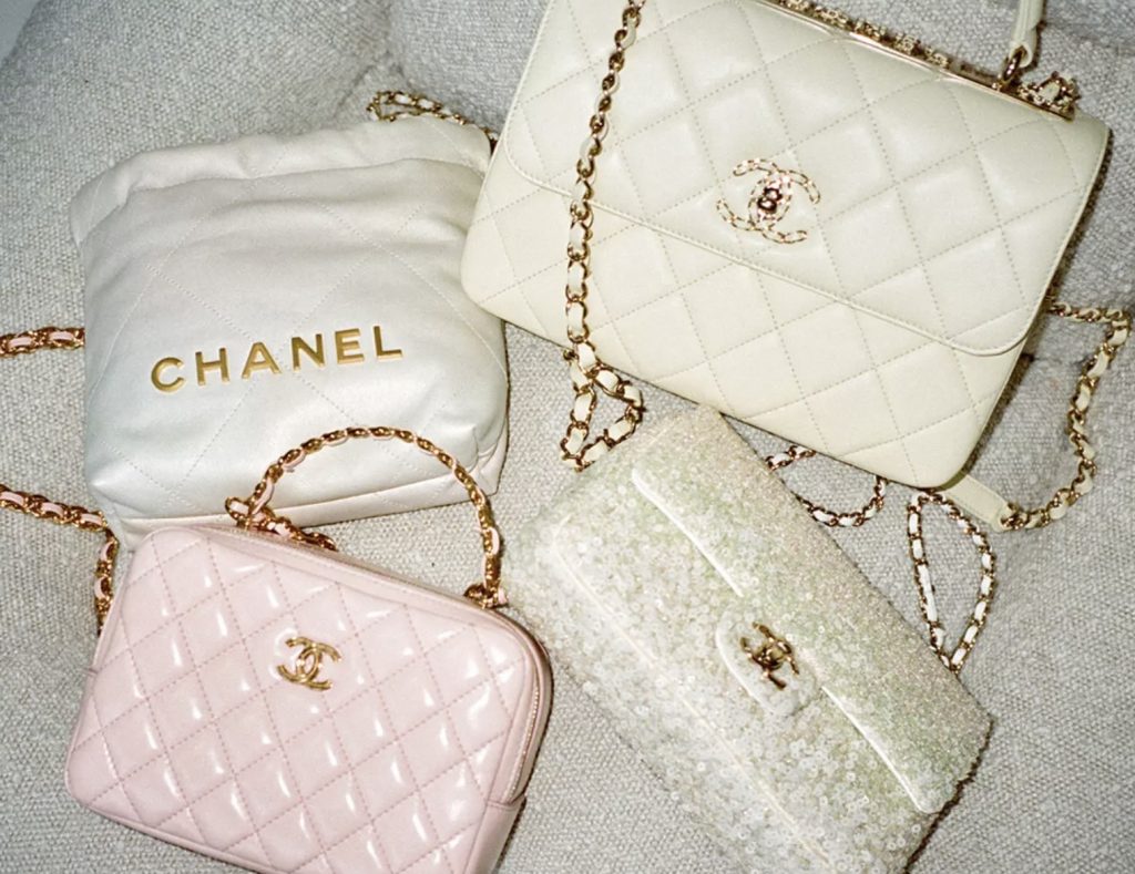 Women’s Chanel Handbags 2023: Luxury Redefined插图4