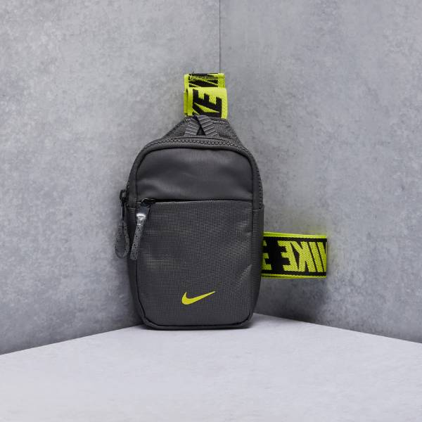 men's nike crossbody bag